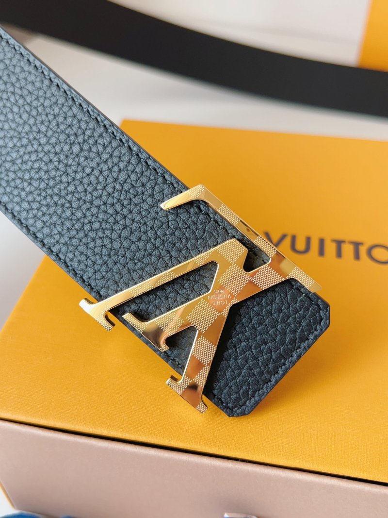Louis Vuitton LV Initials Black Leather Belt 40mm view