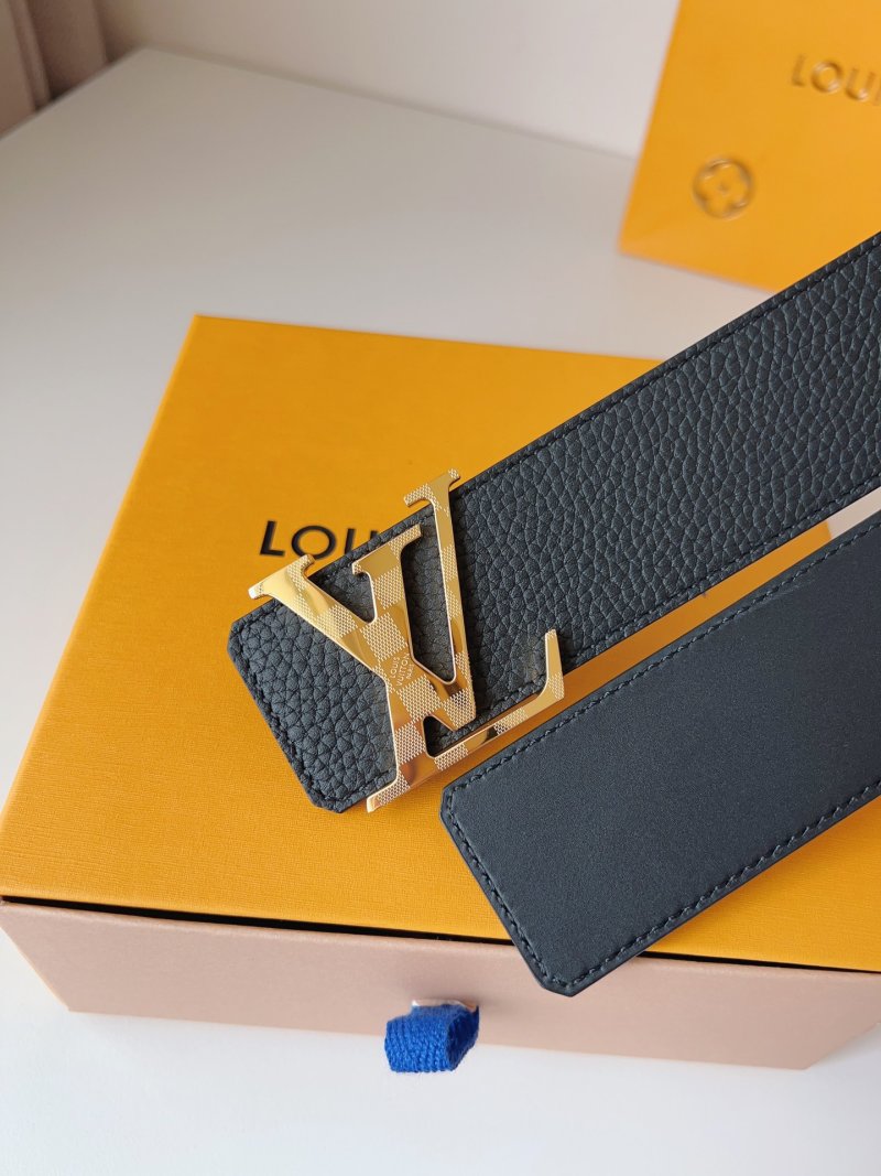 Louis Vuitton LV Initials Black Leather Belt 40mm view
