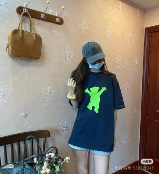 We11 Done Navy Bear Flocked Print T-Shirt view 7