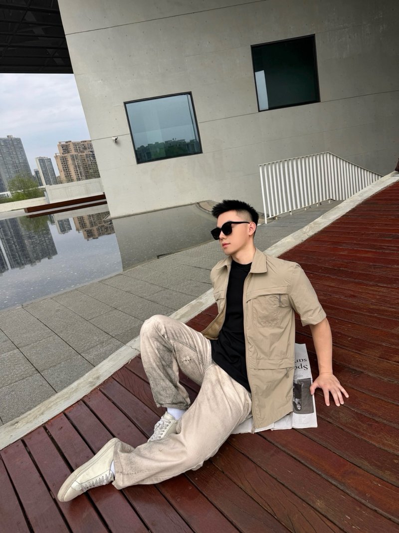 Stone Island Beige Short-Sleeve Cargo Shirt view