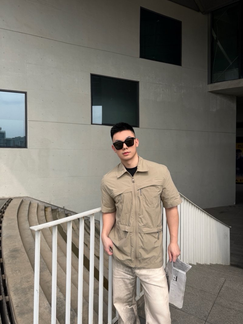 Stone Island Beige Short-Sleeve Cargo Shirt view