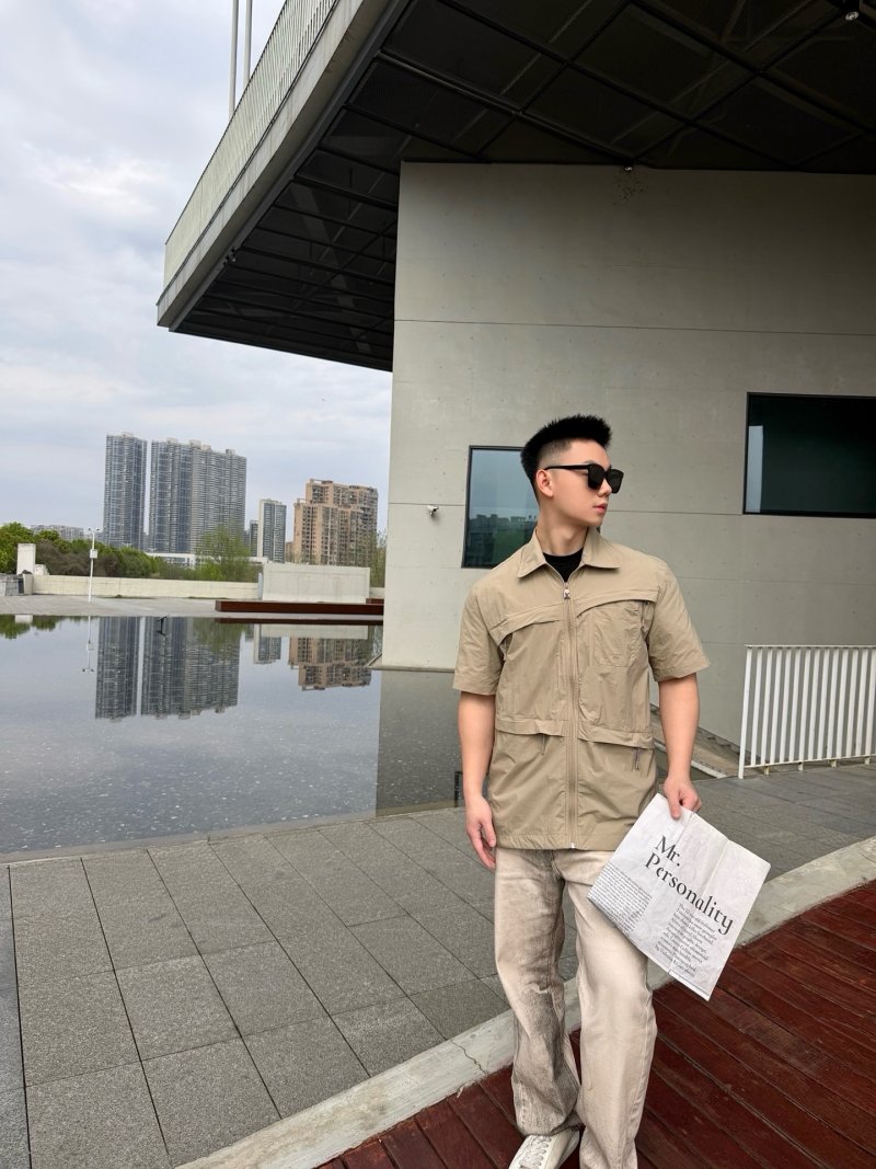 Stone Island Beige Short-Sleeve Cargo Shirt view