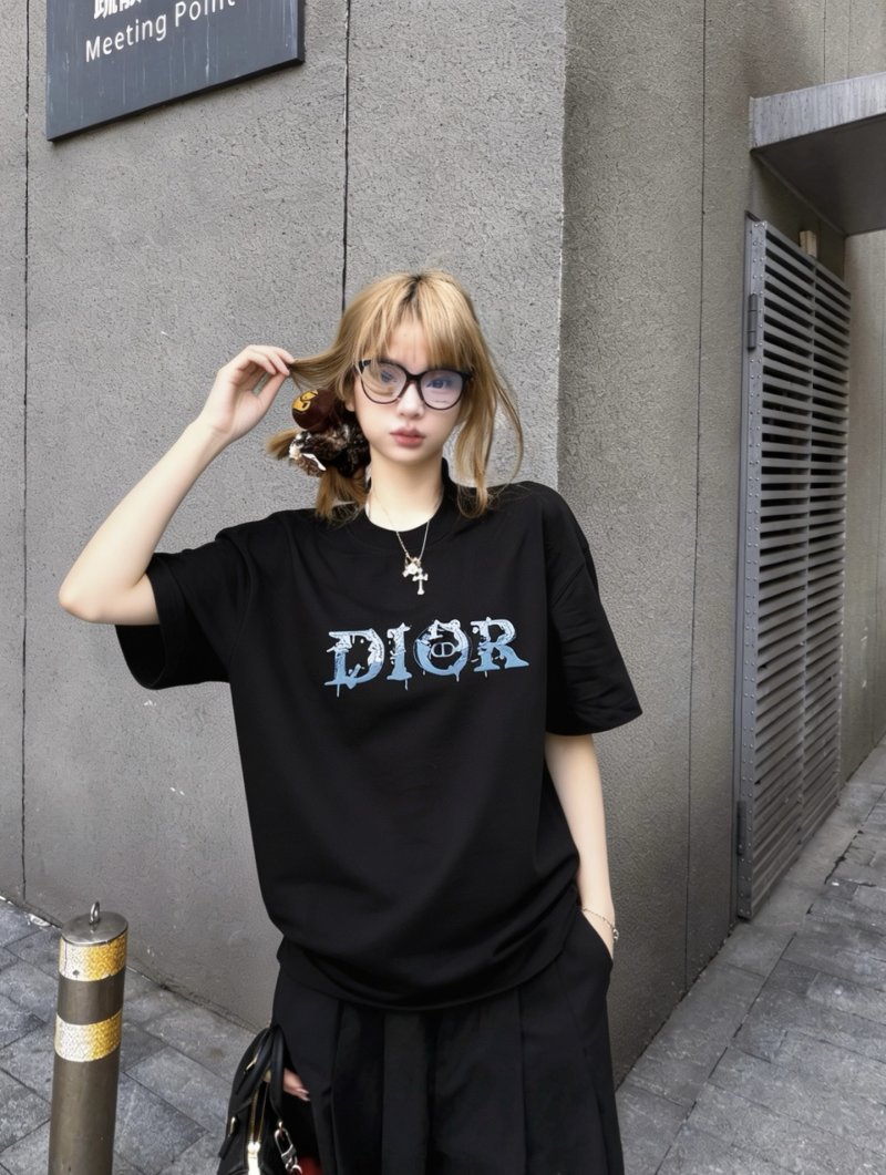 Dior Black Graphic Logo T-Shirt view