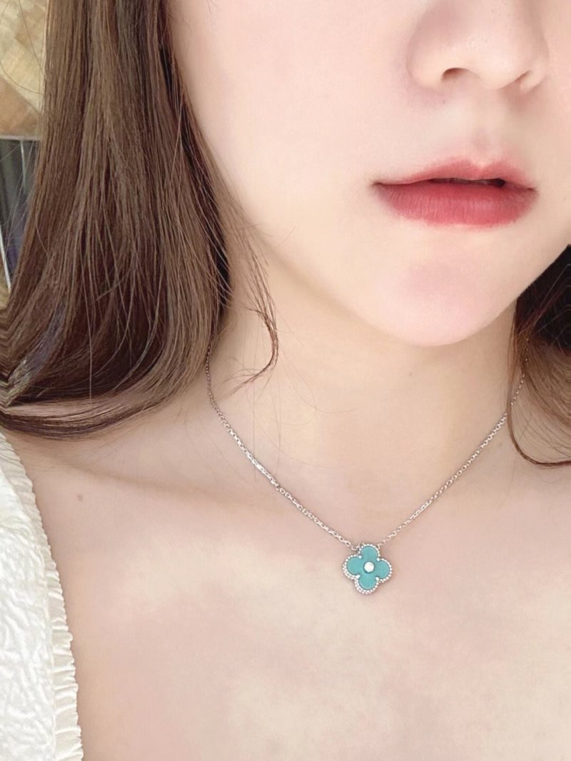 Turquoise Clover Pendant Silver Chain Necklace view