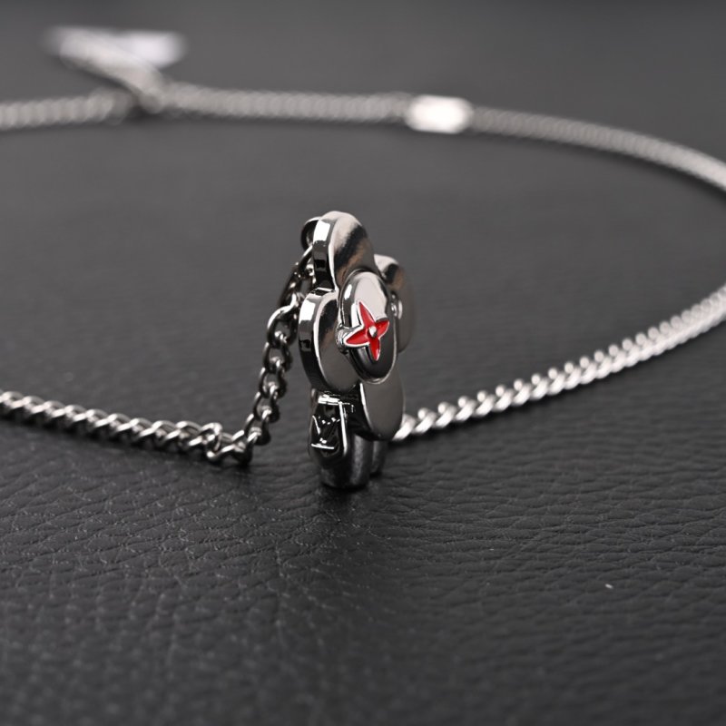 Louis Vuitton LV Love Vivienne Silver Necklace view