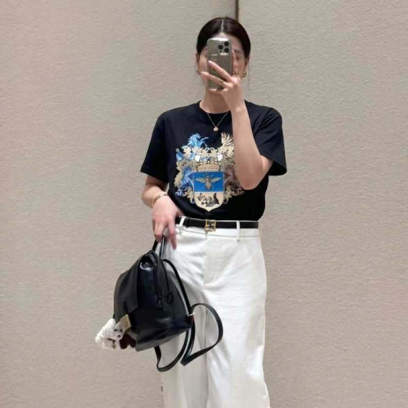 Gucci Black Crest Embroidered T-Shirt view