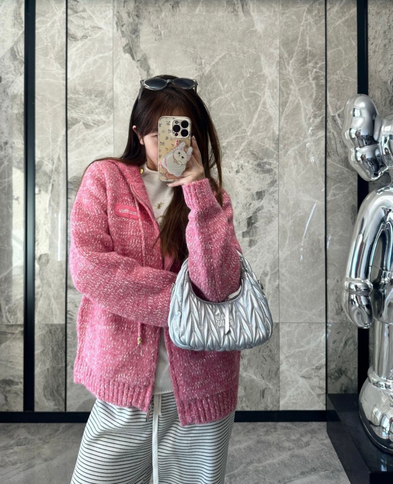 Miu Miu Pink Wool Blend Zip Cardigan view