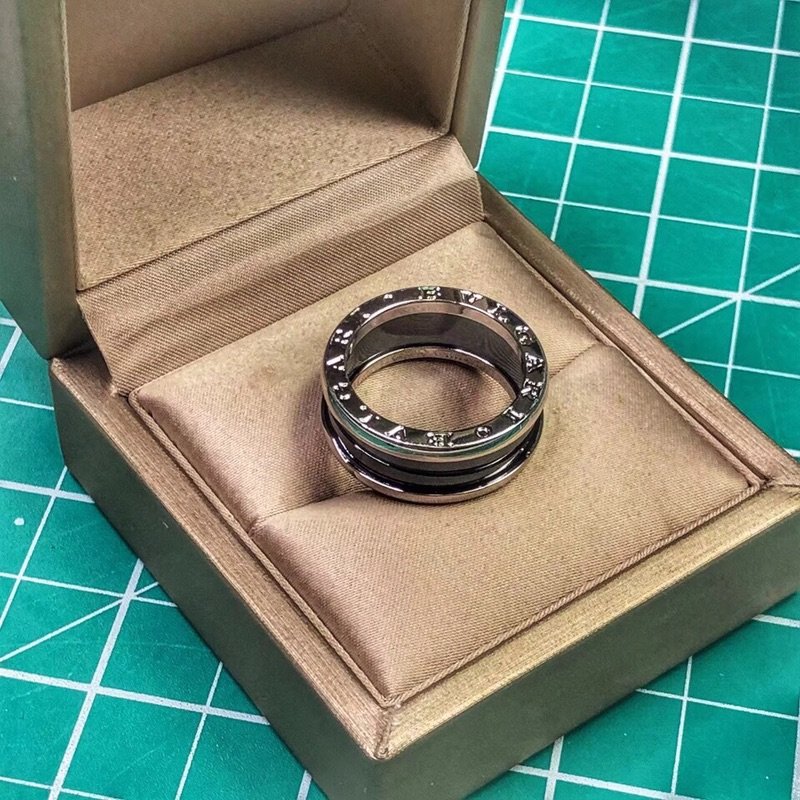 Bvlgari B.Zero1 Classic Ceramic Spring Ring - Rose Gold view