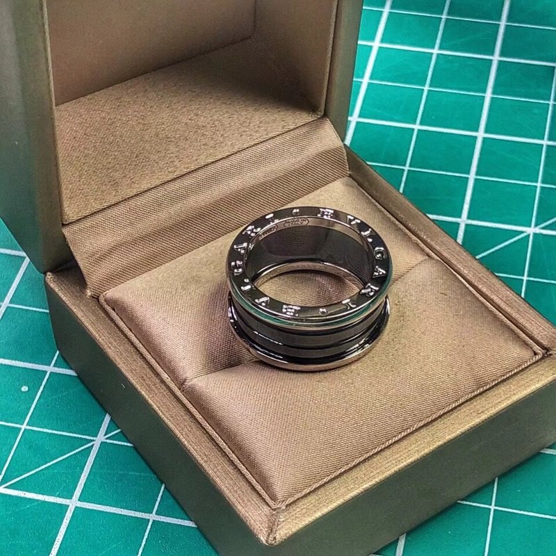 Bvlgari B.Zero1 Classic Ceramic Spring Ring - Rose Gold view