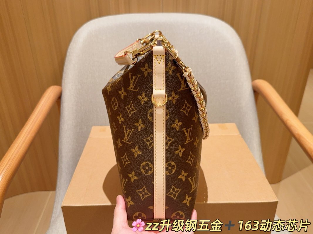 Louis Vuitton Monogram Multipass Shoulder Bag Brown view