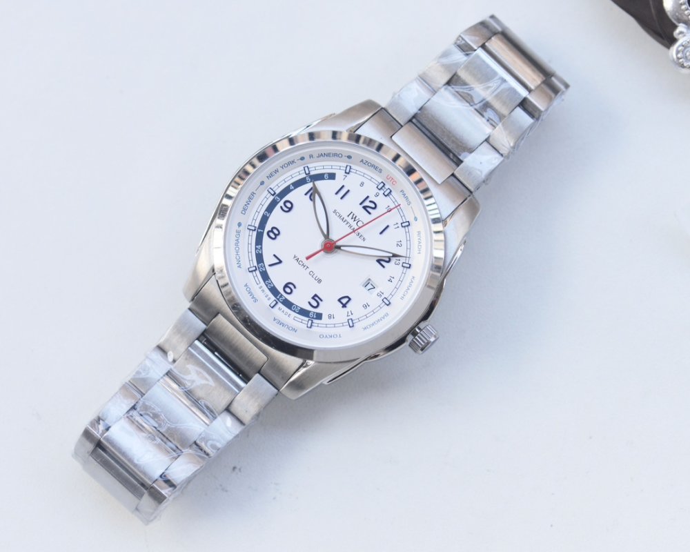 IWC Yacht Club 42mm Steel Automatic Watch view