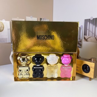 Moschino Teddy Bear Fragrance 4-Piece Gift Set