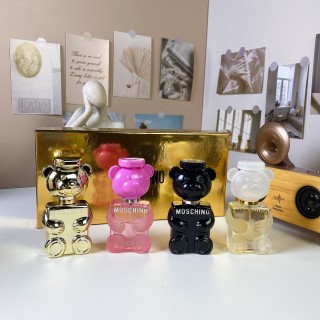 Moschino Teddy Bear Fragrance 4-Piece Gift Set view 4