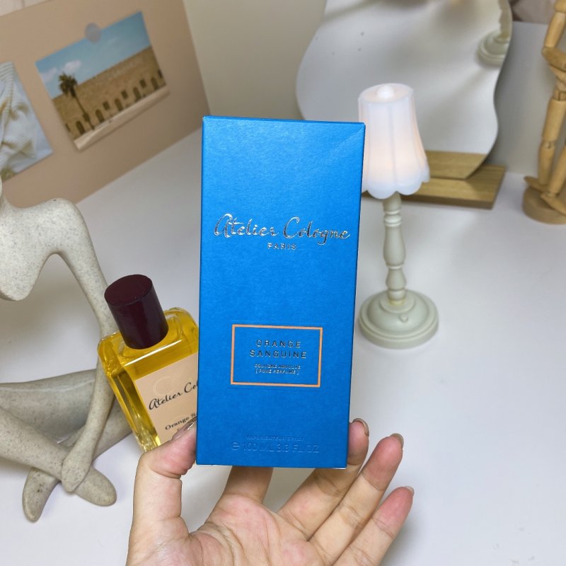 Atelier Cologne Orange Sanguine Cologne Absolue 100ml view