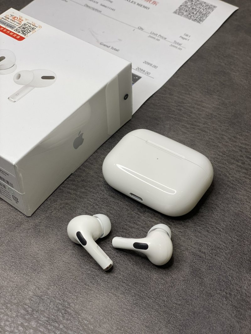 Apple AirPods Pro Gen 3 Wireless Earbuds White view