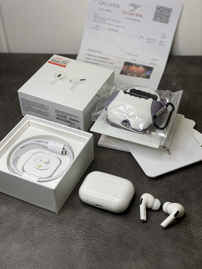 Apple AirPods Pro Gen 3 Wireless Earbuds White view