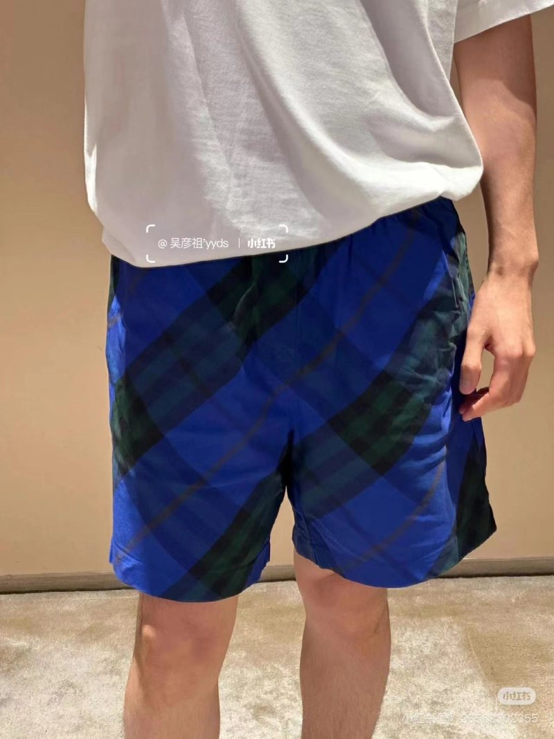 Burberry Navy Argyle Check Shorts view