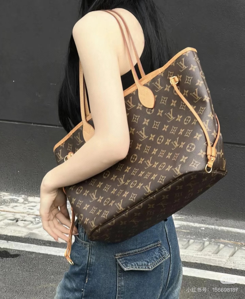 Louis Vuitton Monogram Canvas Shoulder Bag Brown