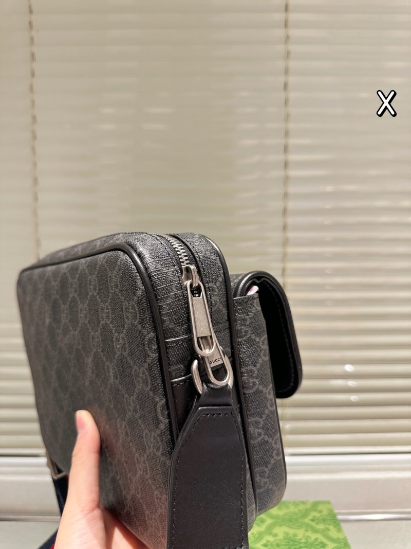Gucci GG Canvas Crossbody Shoulder Bag Black view