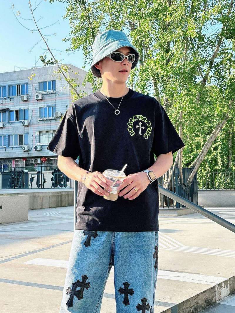 Chrome Hearts Black Cross Logo T-Shirt view