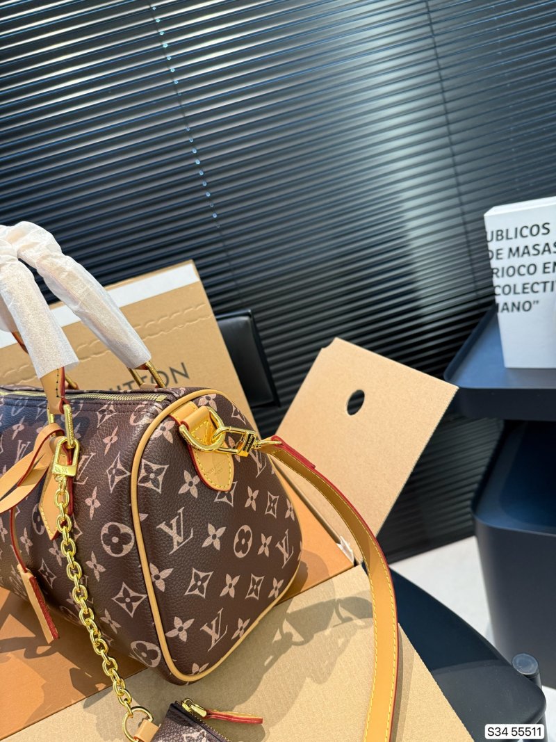 Louis Vuitton Speedy Bandoulière Monogram Leather Handbag view