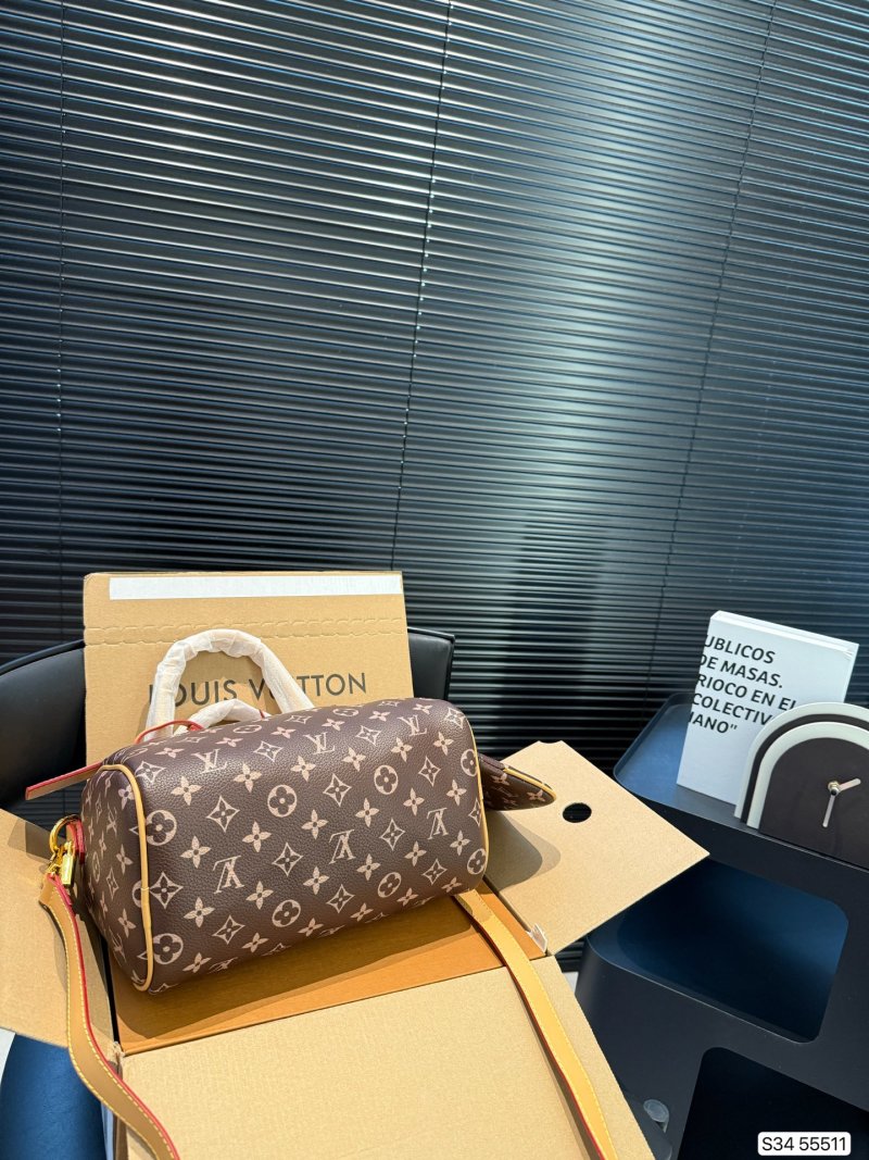 Louis Vuitton Speedy Bandoulière Monogram Leather Handbag view