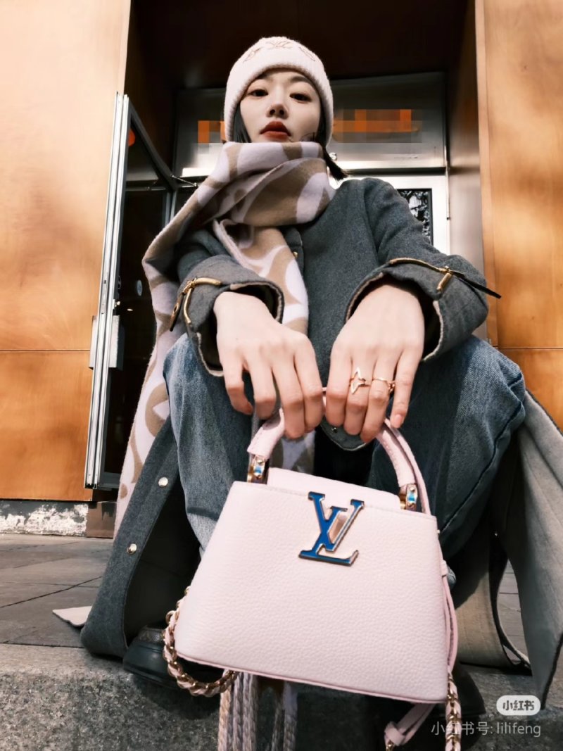 Louis Vuitton LV Monogram Double-Sided Wool Cashmere Scarf Cream Tan view