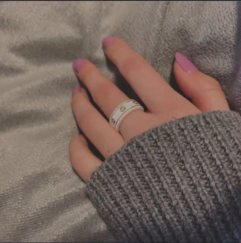 Gucci Double G Ceramic Gold Ring White