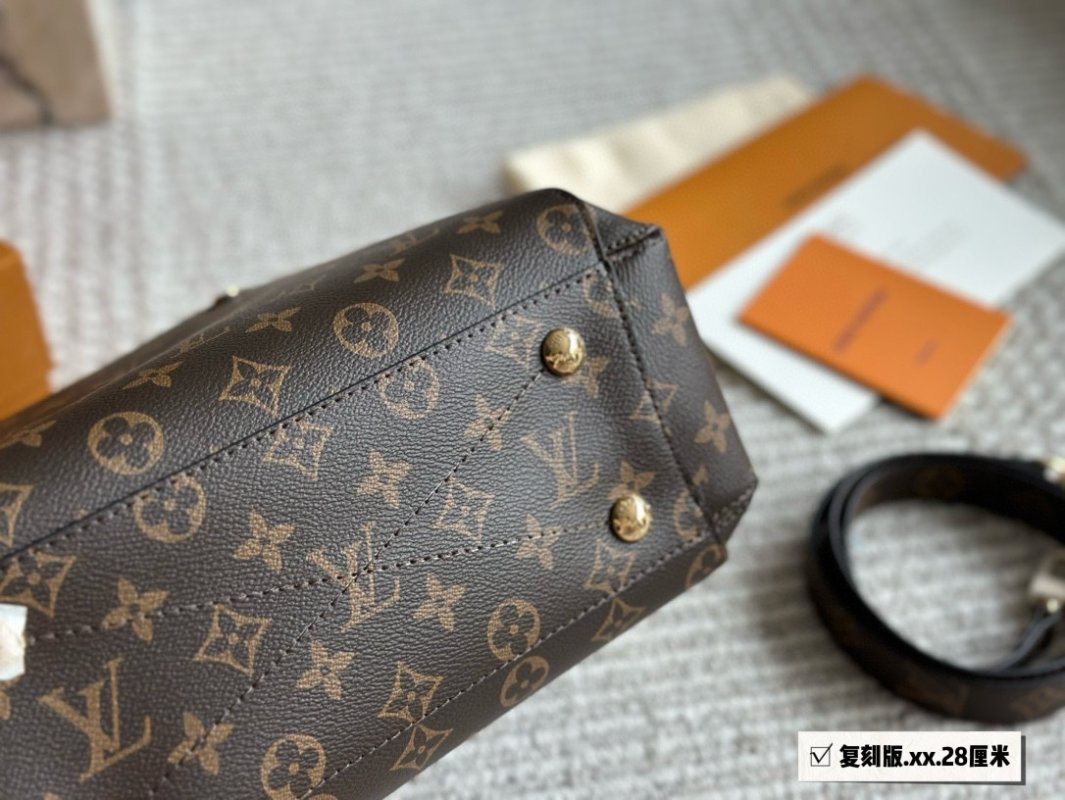 Louis Vuitton Monogram Canvas Montaigne BB Handbag view