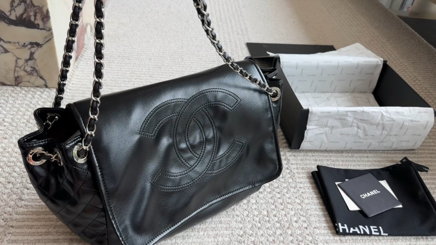 Chanel CC Black Leather Chain Shoulder Bag