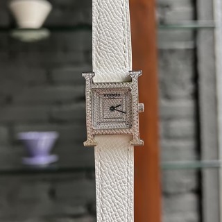 Hermès Heure H 26mm Square Crystal Diamond Watch view 3