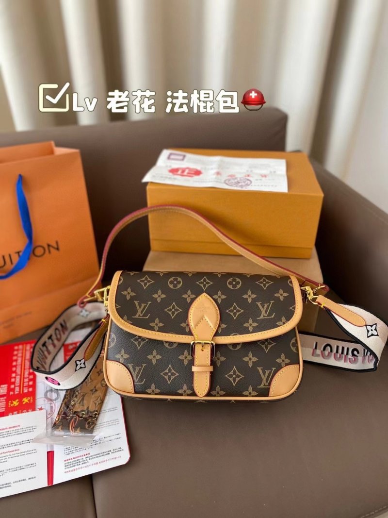 Louis Vuitton Monogram Canvas Baguette Shoulder Bag