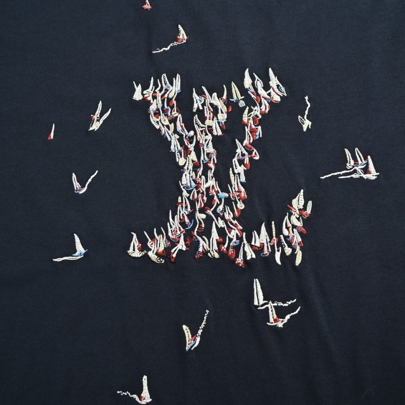 Nike Black Gold Graphic T-Shirt view