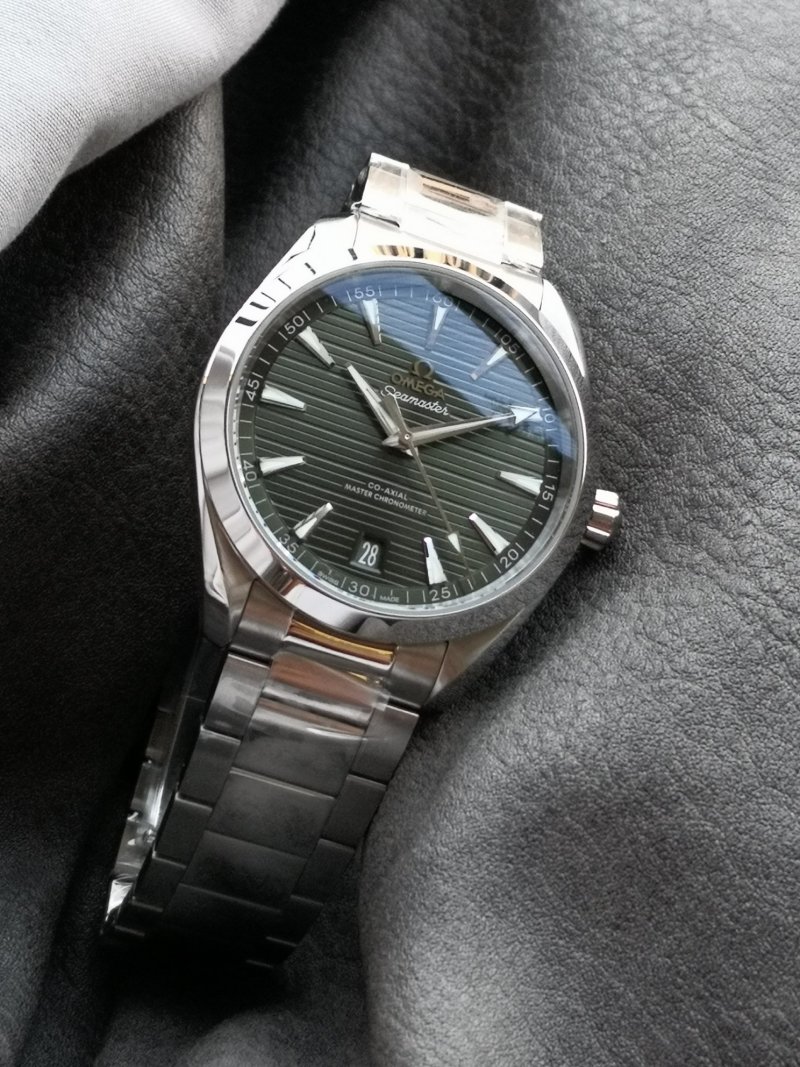 Omega Seamaster 41mm Black Dial Steel Watch with Extra Straps view