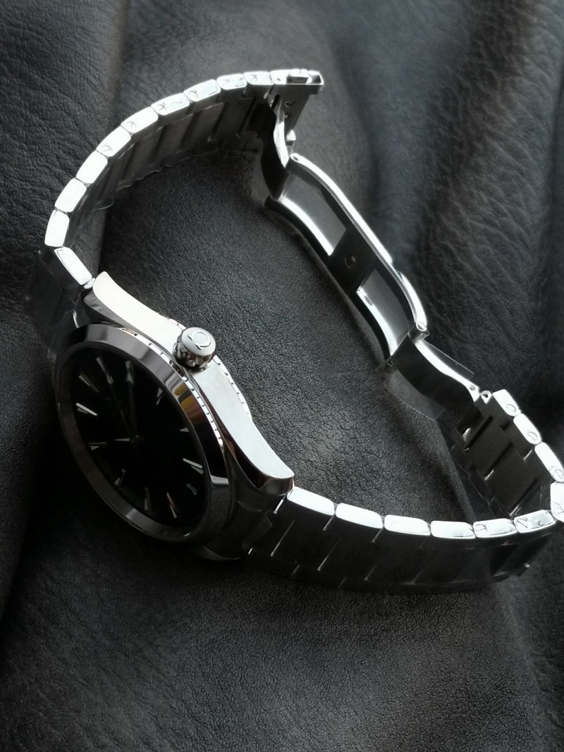 Omega Seamaster 41mm Black Dial Steel Watch with Extra Straps view