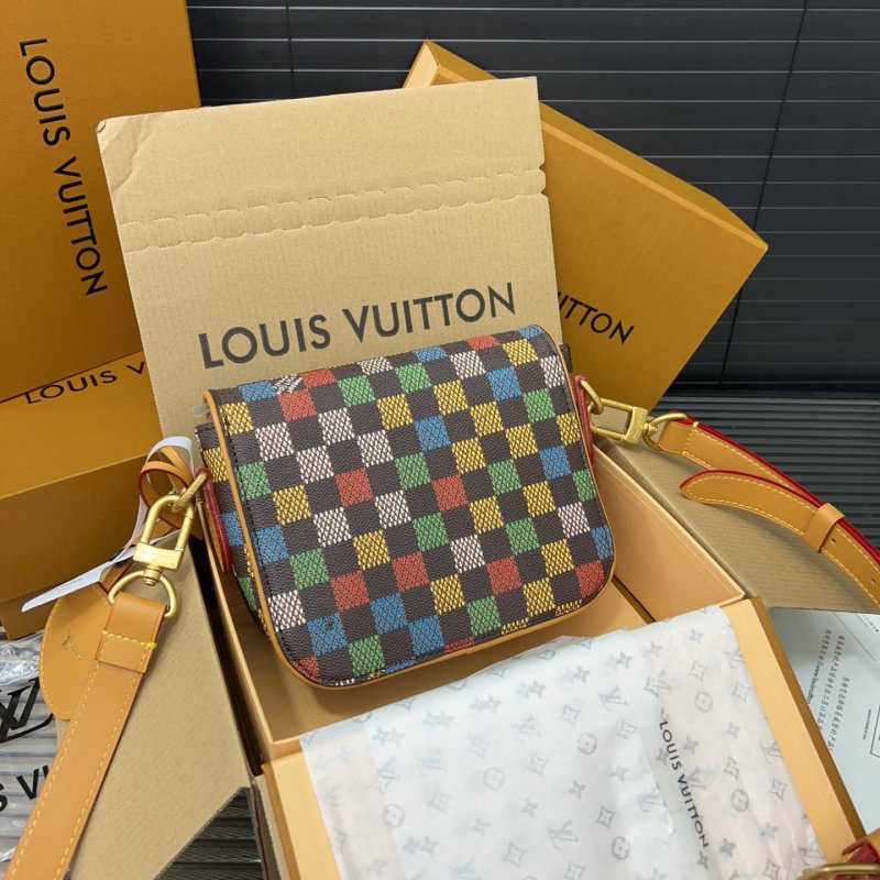 Louis Vuitton Montsouris Crossbody Bag Multicolor Damier view