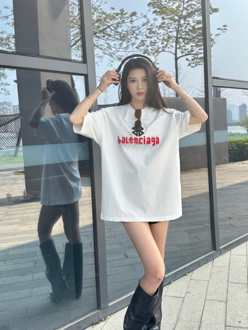 Balenciaga Logo White T-Shirt view