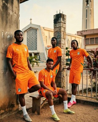 Puma Orange Jacquard Football Jersey T-Shirt view 2