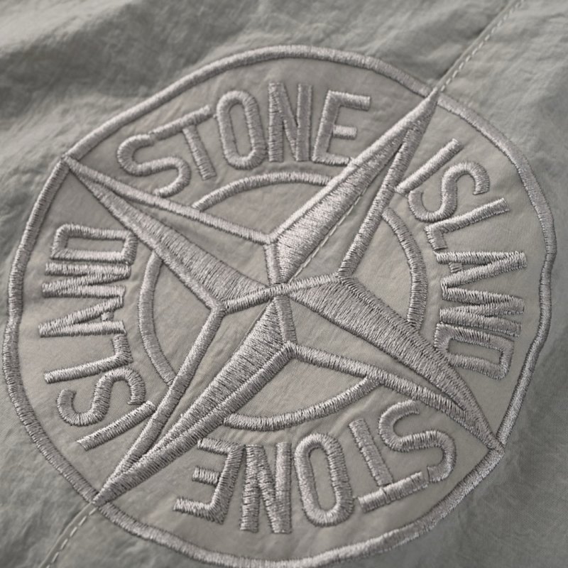 Stone Island Compass Logo Beige Cargo Shorts view