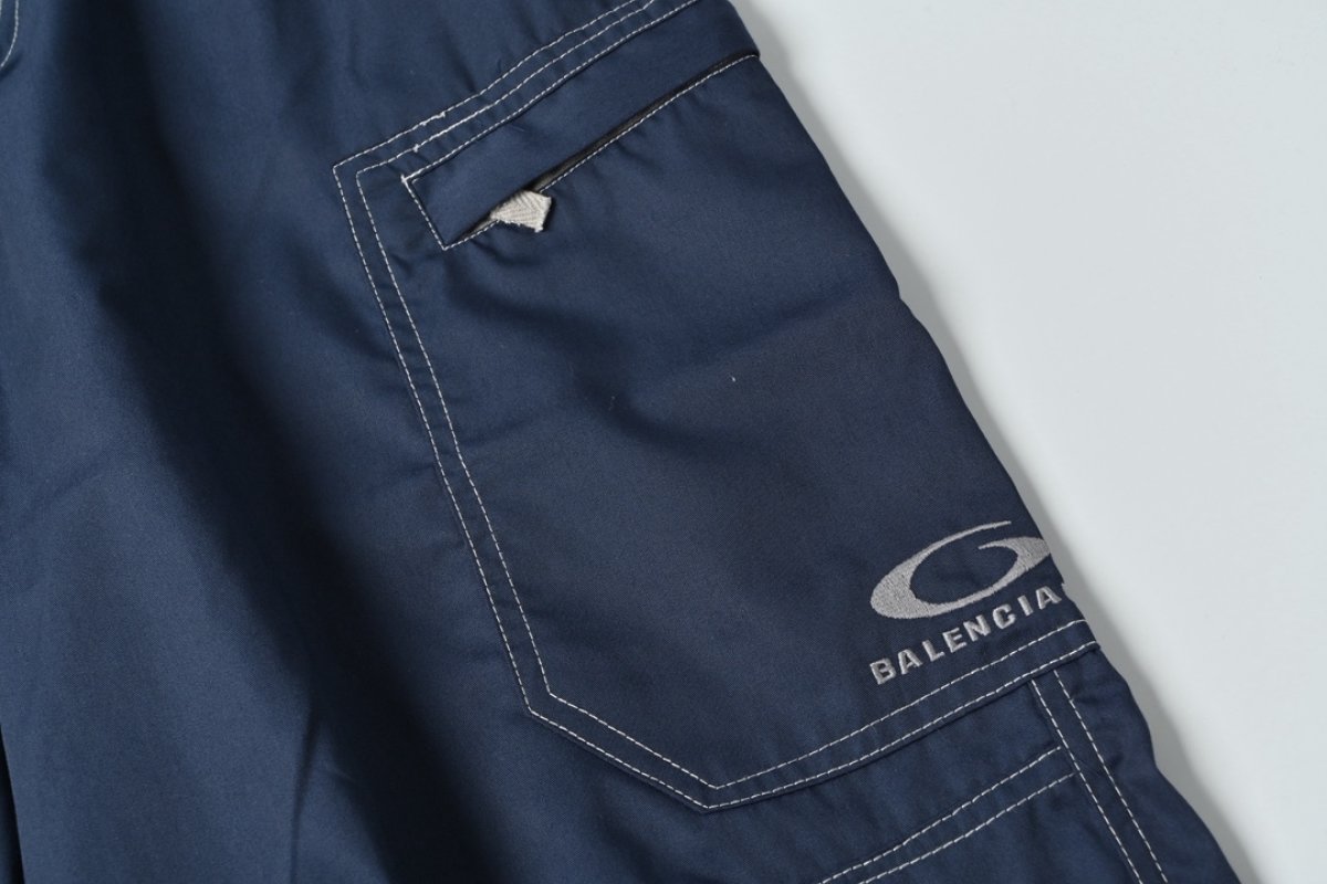 Navy Wide-Leg Cargo Pants view