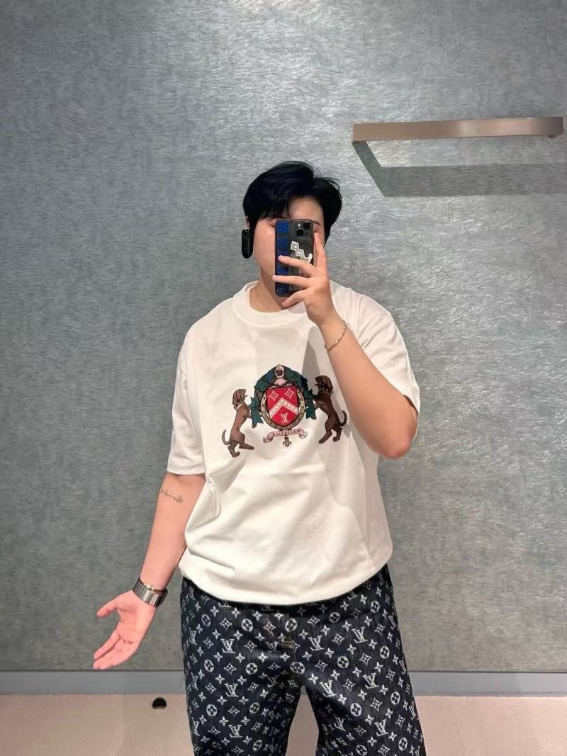 Louis Vuitton Crest Emblem White T-Shirt view