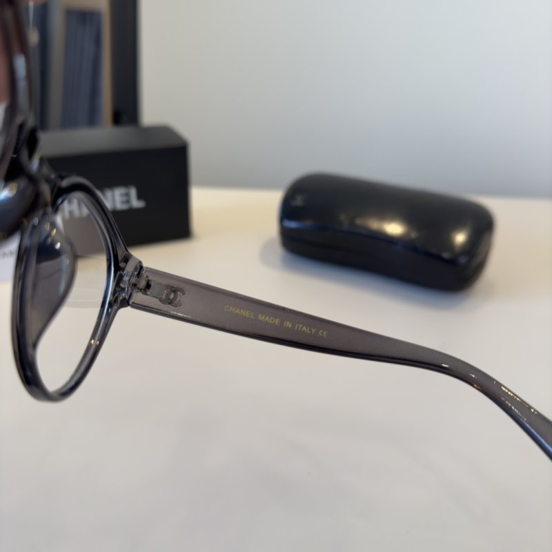 Chanel Blue Light Blocking Round Frame Glasses Black view