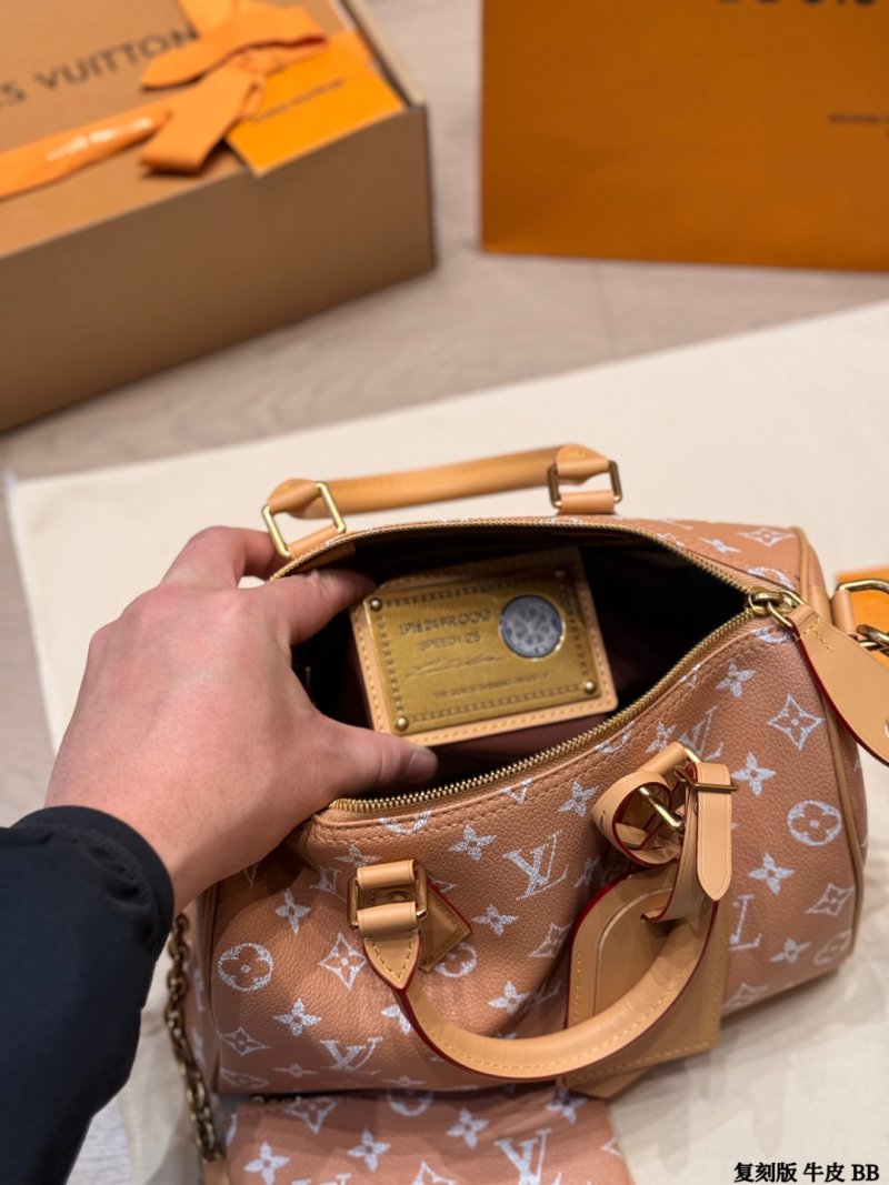 Louis Vuitton Speedy Monogram Handbag - Beige 25cm view