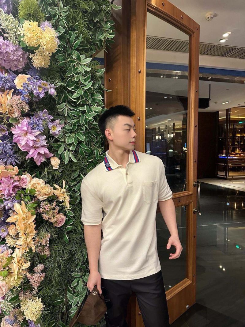 Cream Polo Shirt with Striped Collar