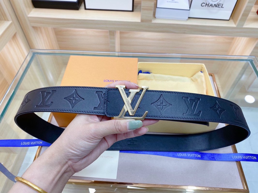 Louis Vuitton Monogram Navy Leather Belt with Gancio Buckle view