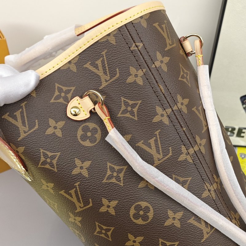 Louis Vuitton Neverfull Monogram Canvas Tote with Detachable Pouch view