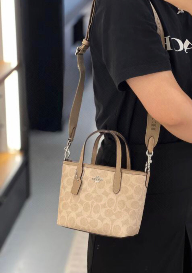 Coach Signature Canvas Beige Tote Crossbody Bag