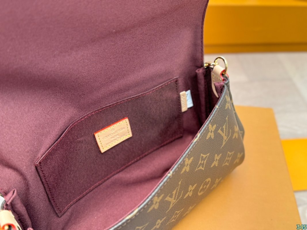 Louis Vuitton Monogram Crossbody Clutch Bag - Black Gold view