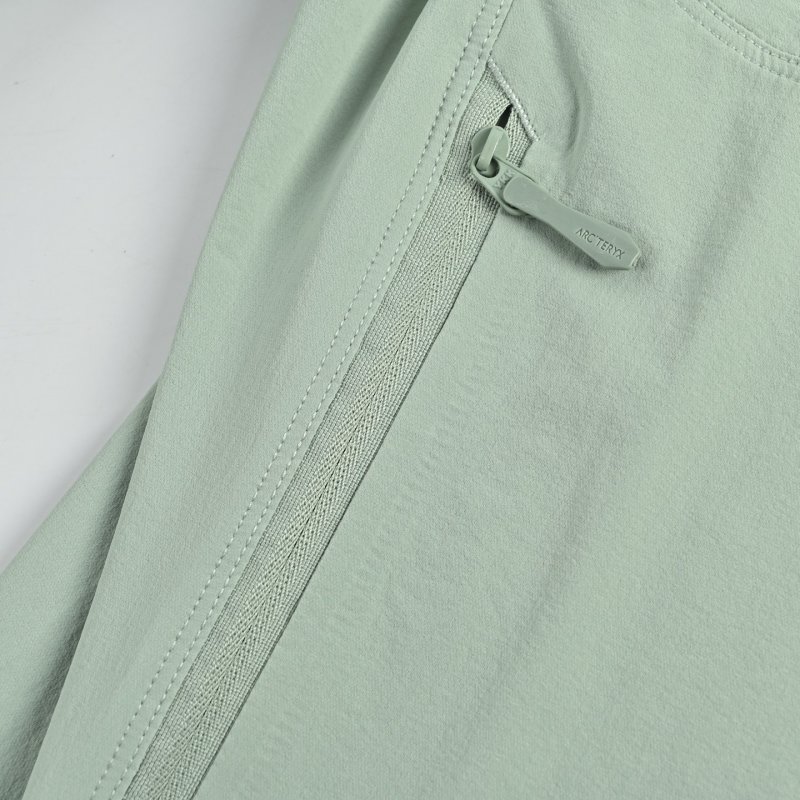 Arc'teryx Lightweight Shell Jacket Sage Green view