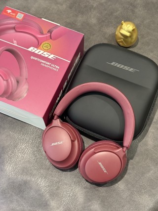 Bose QuietComfort Ultra Headphones – Rose Pink view 12